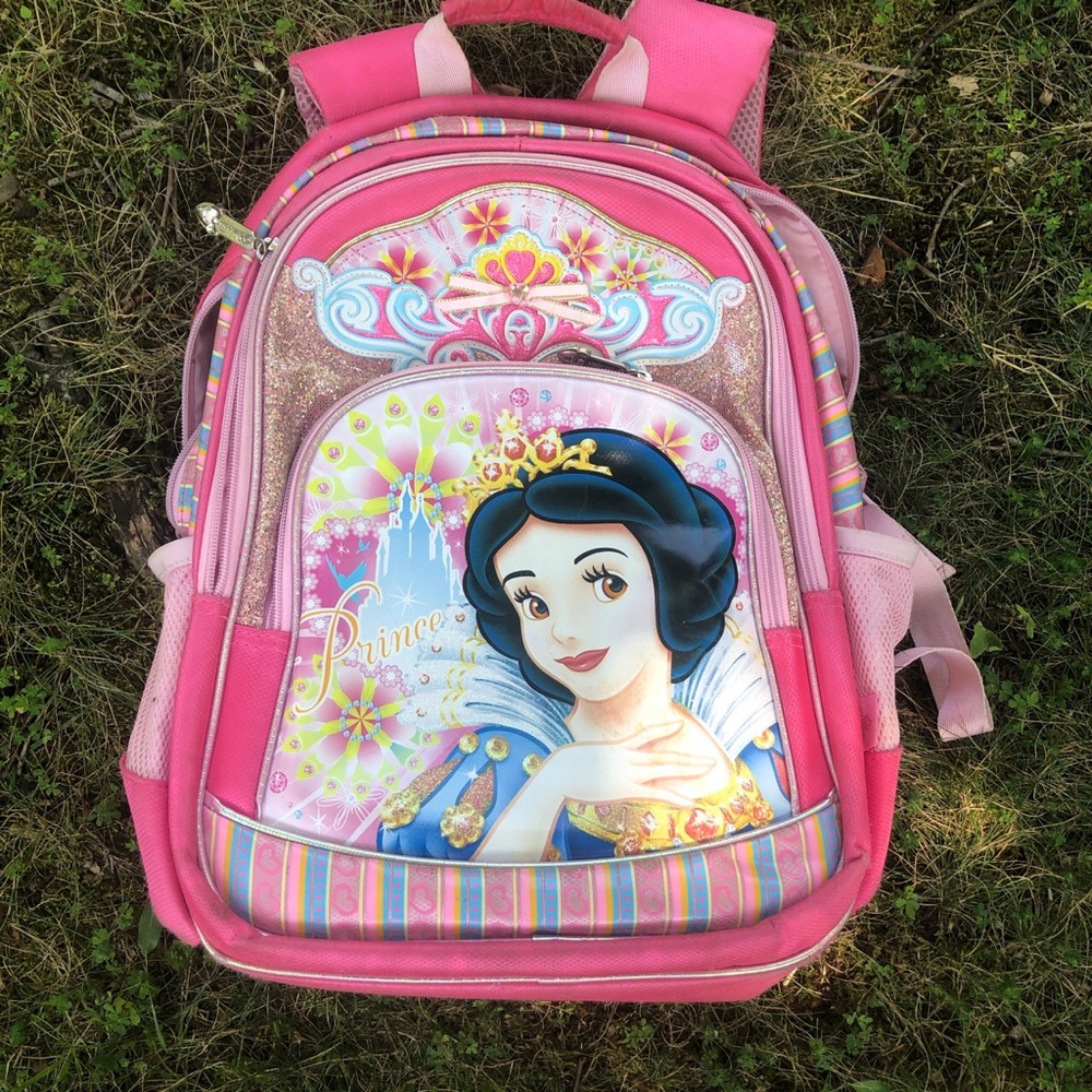 Disney princess backpack (Snow White)